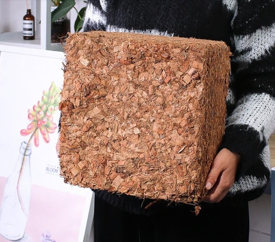 2023 Progettazione della macchina di compressione a blocchi di cocco e torba di cocco per impianti di produzione