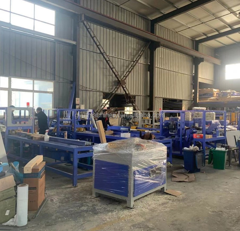 Macchine per la lavorazione del legno per blocchi di legno massello compresso Parole chiave Macchine per la fabbricazione di pallet