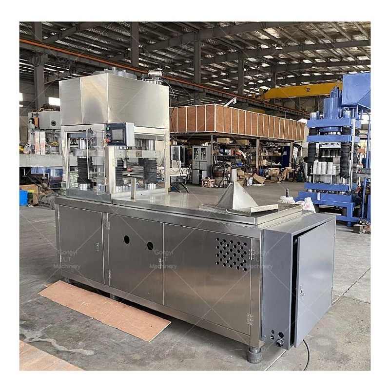 Macchina idraulica per la produzione di palline di sale da bagno per il rilassamento e l'idratazione