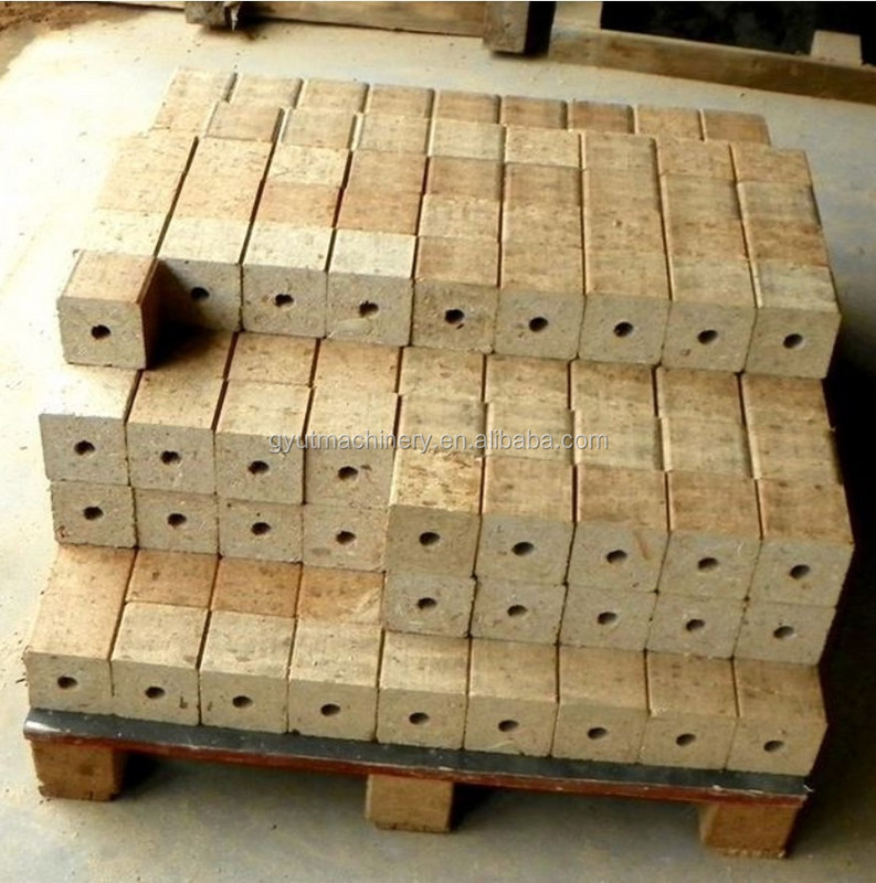 Impianto di fabbricazione 380v Pallet Foot Press Machine per la fabbricazione di blocchi di segatura di pallet di legno