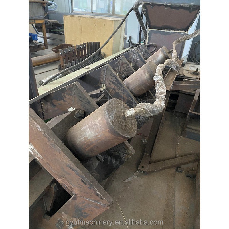 Colore personalizzabile 5 kg 650 g Macchina per la fabbricazione di blocchi di torba di cocco per la lavorazione di pitta di cocco