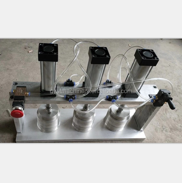 Fabbricazione di macchine per la stampa di shampoo solido con funzione di bagno a bolle in officine di riparazione di macchine