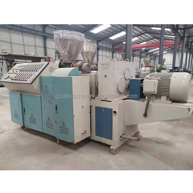 65/132mm Macchina di estrusione a doppia vite di tubi in PVC per la linea di produzione di tubi in acqua/pvc