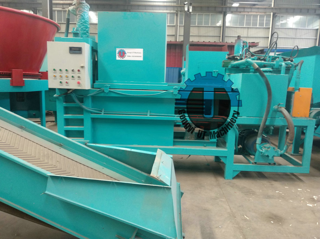 Macchine per la raccolta di paglia quadrata e di fieno