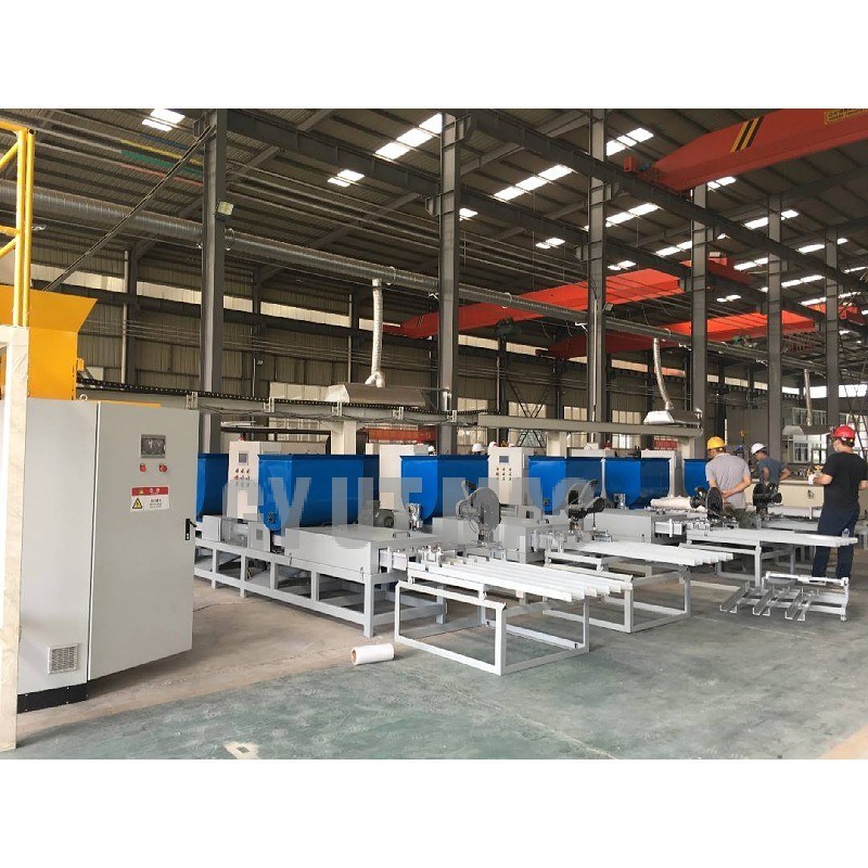 3500 KG Peso 90Mm*90Mm Paletti di legno Piedi Macchine per la fabbricazione di blocchi di legno per prodotti