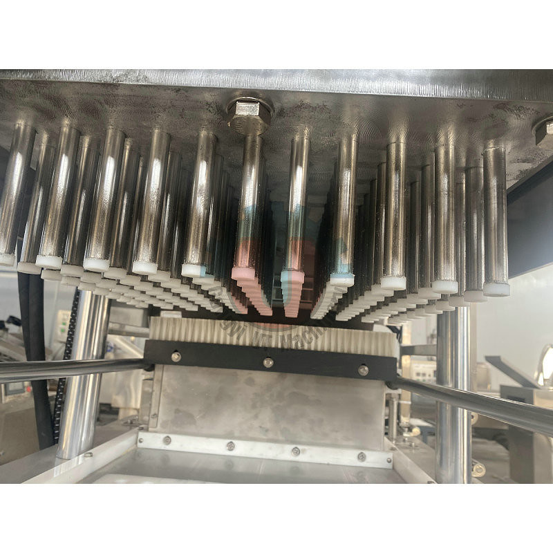 Macchina automatica di pressatura di zucchero per cubo di caffè di 300 kg/h in argento