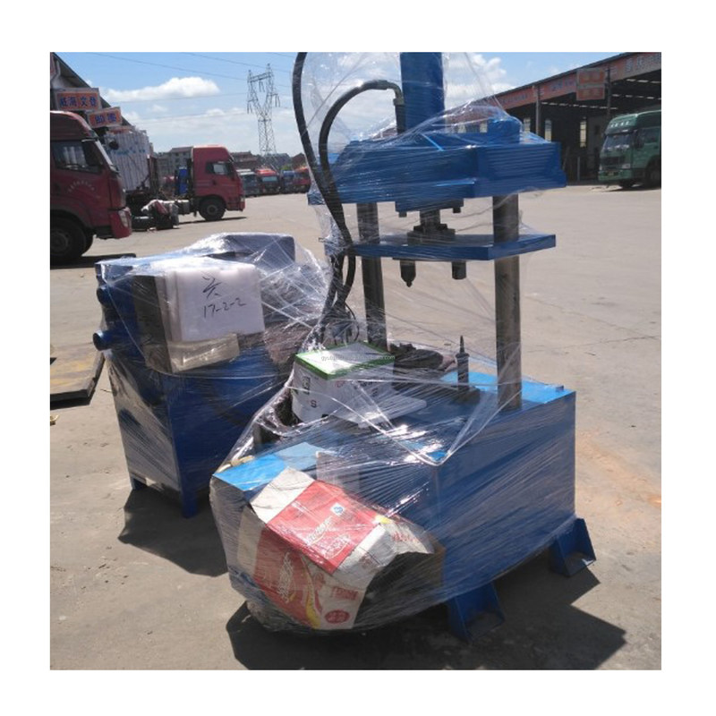 220v Torto a nodo a bisella di acciaio inossidabile per la fabbricazione di spazzole di filo con 2 fori/ora