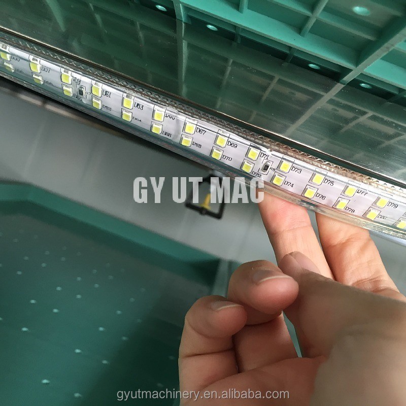 Sistema di coltivazione idroponica di orzo di 2400w ad alta produttività per un ciclo di produzione di 3-4 giorni